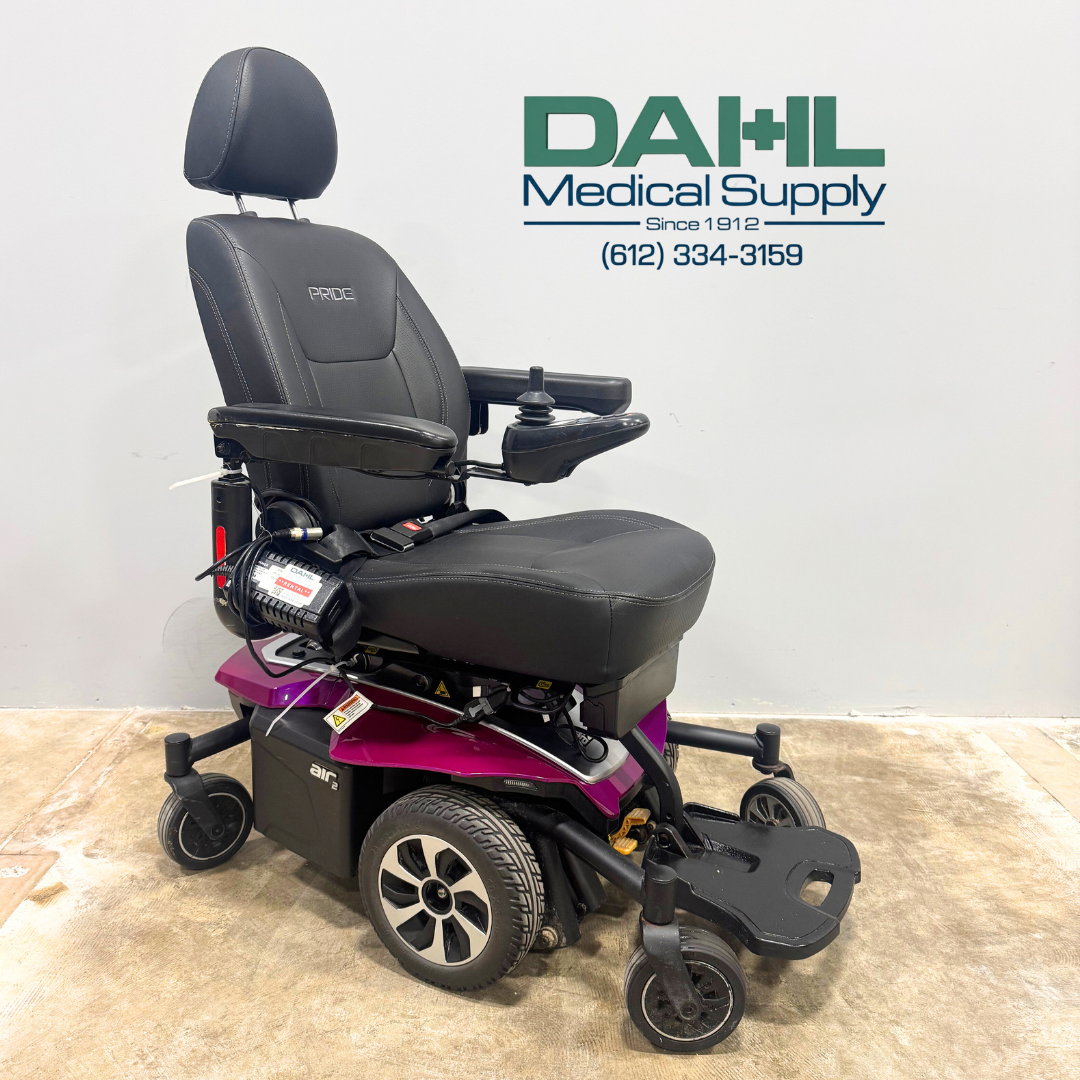 Pride Air2 Gebraucht-Power-Rollstuhl – Mid-Wheel Drive, toller Zustand